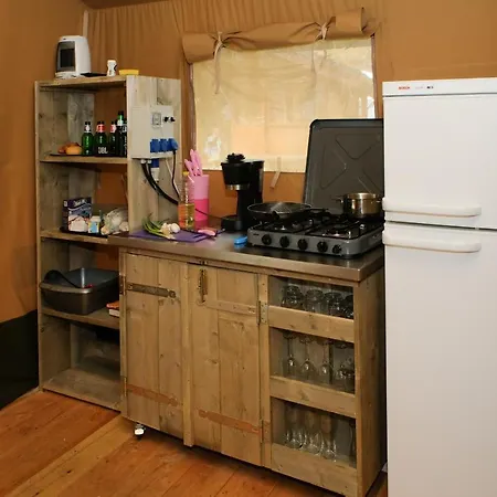 Safaritent Val D'or אוהל מפואר *